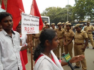 rsyf-demo-against-madurai-lenin-suicide-3
