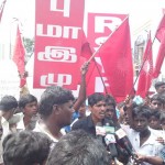 சமச்சீர் புத்தகங்களை வழங்கு! தமிழகமெங்கும் போராட்டங்கள்!! 
