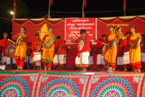தீக்குளித்த செங்கொடி மூட்டிய தீ! நெஞ்சை உலுக்கும் நேரடி ரிப்போர்ட்!! படங்கள்!!!