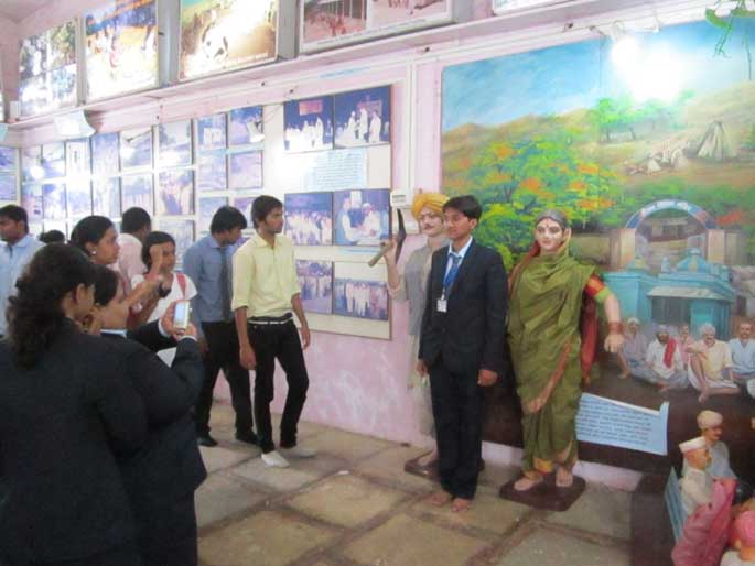 anna-hazare-village-vinavu-6 அண்ணா ஹசாரே கிராமத்தில் வினவு