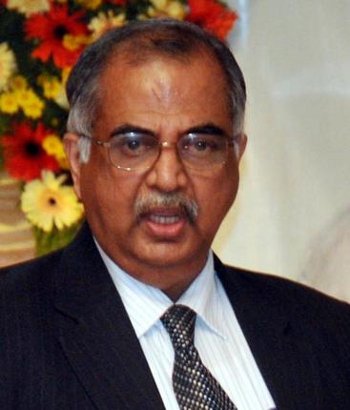 நீதிபதி பாசந்த் நீதிபதி பாசந்த்