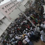 மக்கள் முற்றுகை