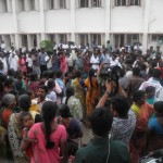 மக்கள் முற்றுகை