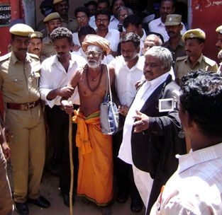 ஆறுமுகச் சாமி ஆறுமுகச் சாமி