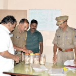 admk-mla-attacks-ndlf-workers-09