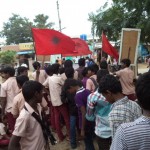 chromepet-students-deo-office-siege-13