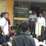 chromepet-students-deo-office-siege-20