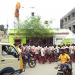 chromepet-students-deo-office-siege-23