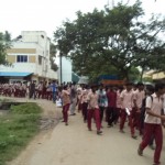 chromepet-students-deo-office-siege-29