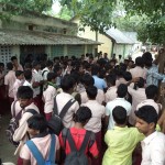 deo-office-siege-chromepet-students-12