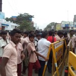 deo-office-siege-chromepet-students-13