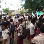 deo-office-siege-chromepet-students-39
