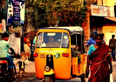 ஆட்டோ டிரைவர் ஆட்டோ டிரைவர்