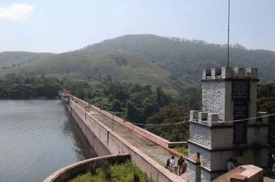 முல்லைப் பெரியாறு அணை முல்லைப் பெரியாறு அணை
