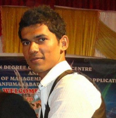 சையத் அகமது வாக்கஸ் பர்மாவர் சையத் அகமது வாக்கஸ் பர்மாவர்