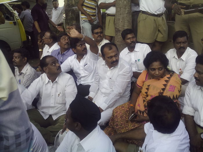 ஆர்.எஸ்.எஸ் பேரணி ஆர்.எஸ்.எஸ் பேரணி