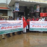 tnj-rail-blockade-2