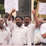 hrpc-demo-demanding-vaikundarajan-arrest-09