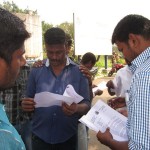 workers-reading-petition