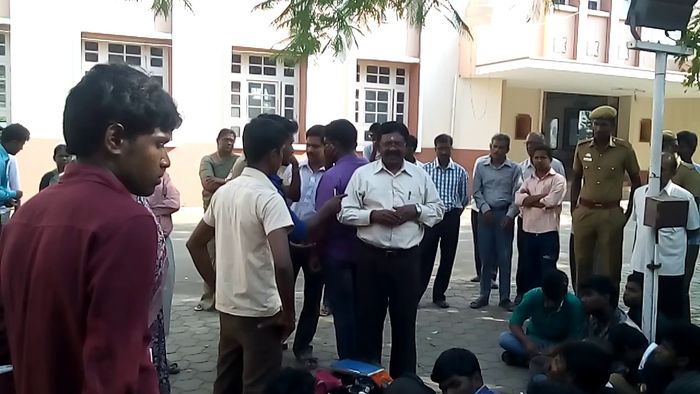 கோவை அரசினர் தொழில்நுட்பக் கல்லூரி கோவை அரசினர் தொழில்நுட்பக் கல்லூரி