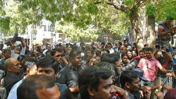 பெரியார் திடல் மீது பார்ப்பன தாக்குதல் பெரியார் திடல் மீது பார்ப்பன தாக்குதல்