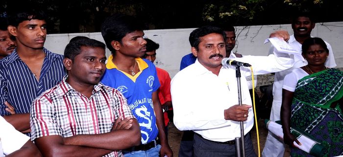 செம்மரம் - திருவண்ணாமலை ஆர்ப்பாட்டம் செம்மரம் - திருவண்ணாமலை ஆர்ப்பாட்டம்