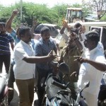 உசிலம்பட்டியில் லஞ்சம் கேட்டால் செருப்படிதான் !