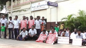 பெஸ்ட் தொழிலாளர் போராட்டம் பெஸ்ட் தொழிலாளர் போராட்டம்