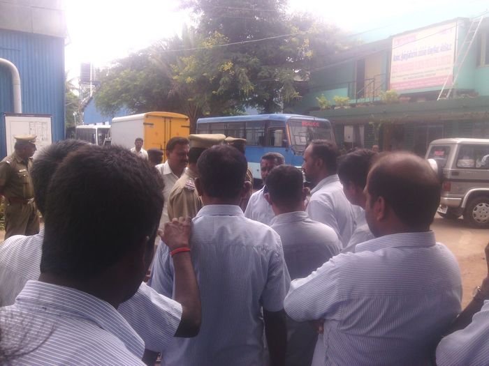 கோவை பெஸ்ட் தொழிலாளர் கைது கோவை பெஸ்ட் தொழிலாளர் கைது