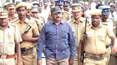 செம்மரக் கடத்தல் டி.எஸ்.பி தங்கவேலு செம்மரக் கடத்தல் டி.எஸ்.பி தங்கவேலு