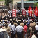 tasmac-puzhal-demo-07