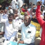 kovan-arrest-bangalore-demo-slogan-shouting-1
