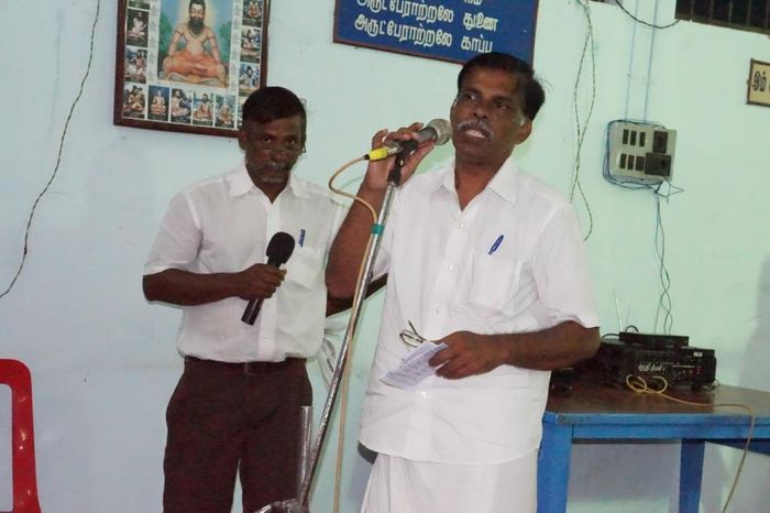 சுரேஷ், சி.பி.ஐ-ன் மாவட்டச் செயலாளர் சுரேஷ், சி.பி.ஐ-ன் மாவட்டச் செயலாளர்