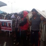 Chennai-Flood-people-protest-kummudipoondi-4