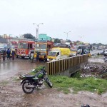Chennai-Flood-people-protest-kummudipoondi-6