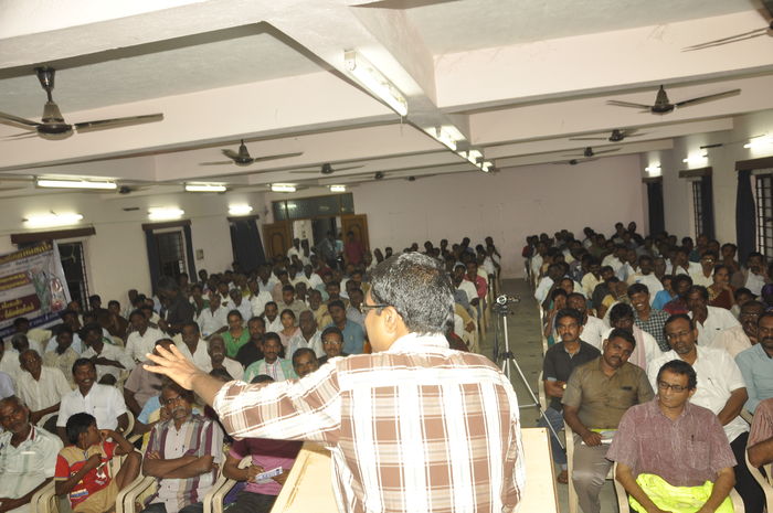 மக்கள் உரிமைப் பாதுகாப்பு மையத்தின் மாநில ஒருங்கிணைப்பாளர் வாஞ்சிநாதன் மக்கள் உரிமைப் பாதுகாப்பு மையத்தின் மாநில ஒருங்கிணைப்பாளர் வாஞ்சிநாதன்
