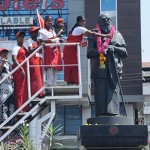 பெரியார்_சிலைக்கு_மாலை_அணிவிப்பு