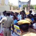 trichy-anbil-shutdown-tasmac-siege-02