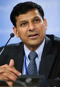 ரிசர்வ் வங்கி ஆளுநர் ரகுராம் ராஜன்.