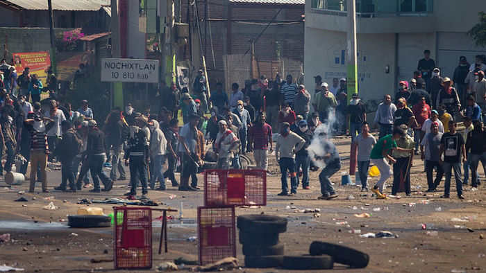 mexico-teachers-protest-against-nep-03