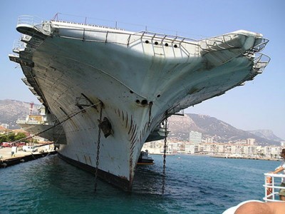 clemenceau-r98-abandoned-aircraft-carrier