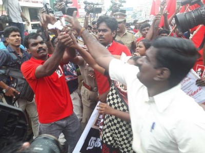 nep-burning-chennai-rsyf-02
