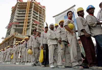 north-indian-construction-workers-3