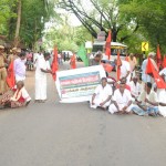pp-block-road-demanding-cauvery-water-3