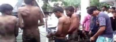 குஜராத் மாநிலம் உனாவில் இந்து மதவெறிக் கும்பலால் தாக்கப்பட்ட தாழ்த்தப்பட்ட இளைஞர்கள்.