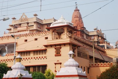 up-madura-krishnan-temple-2
