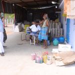 இறந்தவர்களின் கூடைகள் மட்டும் கிடக்கிறது.