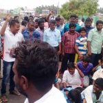 Trichy aravanur tasmac protest 15.04.17 (6)