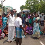 Kandukulam TASMAC Closed by people power (6)