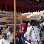 Vellaru PP protest against sand mafia (1)